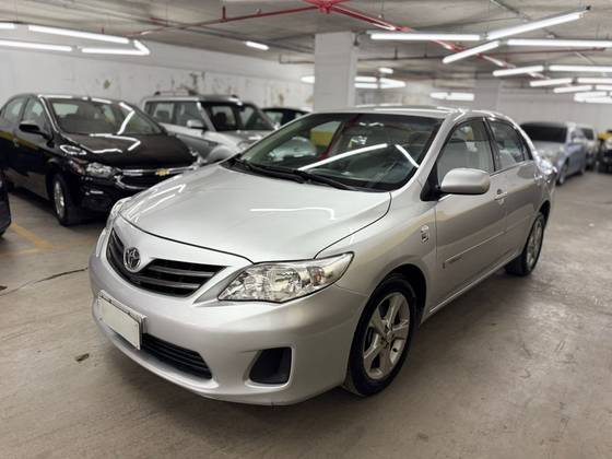 TOYOTA COROLLA 1.8 GLI 16V FLEX 4P AUTOMÁTICO
